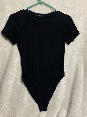 Forever 21 Black Crew Neck Tee